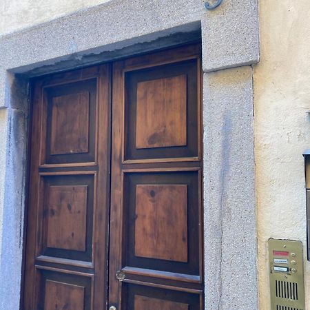 Suite Apartment San Lazzaro Bergamo Bagian luar foto